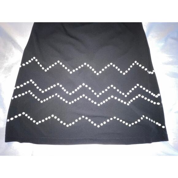 BCBG Maxazria Cocktail Dress - Size L - Has Built in Bra w/ Padding - Picture 2 of 9